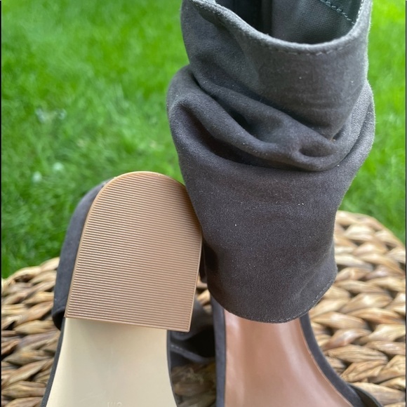 NEW Open Toe Block Heel Slouch Ankle Turtleneck Booties Back Zipper Closure - Picture 7 of 7